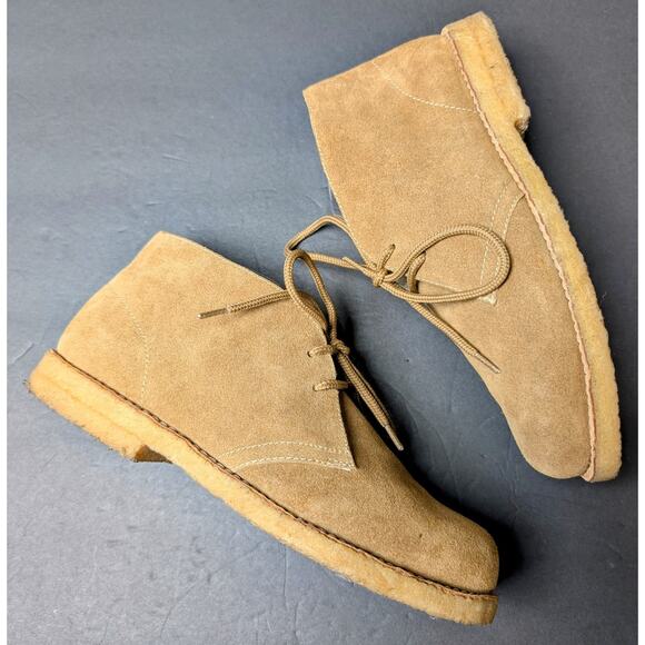Vtg Easy Times Chukka Boots MENS SIZE 9D Tan Suede Leather Mocs Gum Bottom Soles - Picture 5 of 11